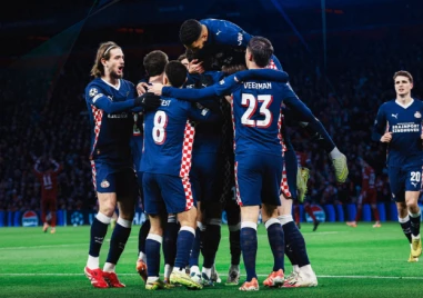 ПСВ стана третият отбор, който побеждава Ливърпул на Анфийлд с 3 гола разлика