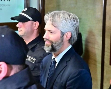 Дарителска кампания събра близо половината от необходимите 200 бона за гаранцията на Коцев