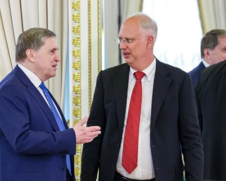 Експерти: Руските служби може да са разпространили разговора между Уиткоф и Ушаков нарочно