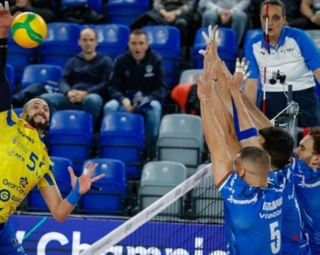 Левски отпадна от Шампионска лига, но продължава евроучастието си