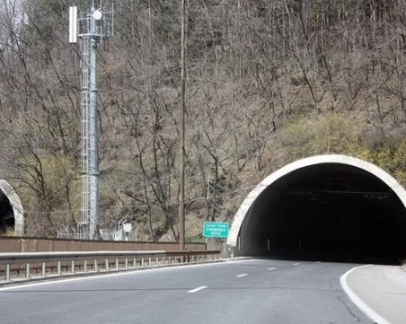 Променят движенето в тръбата за София на тунел „Правешки ханове