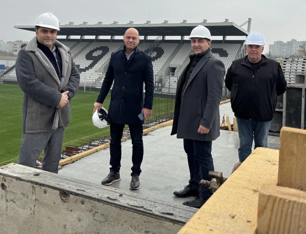 Кметът Костадин Димитров: Строителството на стадион „Локомотив