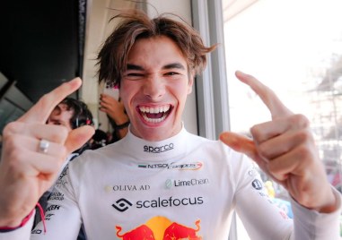 Никола Цолов се класира седми още в първата си квалификация във Формула 2