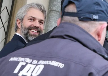 Проблем с платежното нареждане за гаранцията на Благомир Коцев бави пускането му на свобода