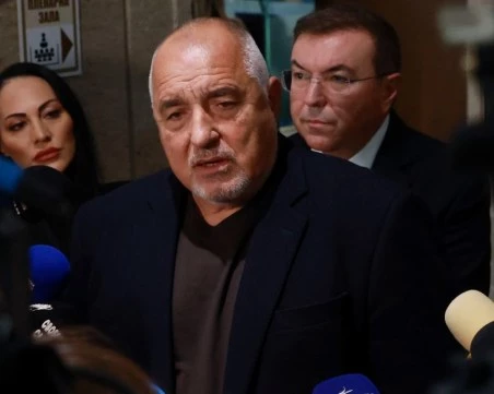 Борисов: Има три варианта за бюджета - изтегляне, отстъпки на властта или удължителен закон