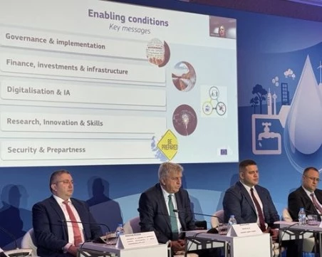 Поискаха ВиК операторите да не повишават цената на водата