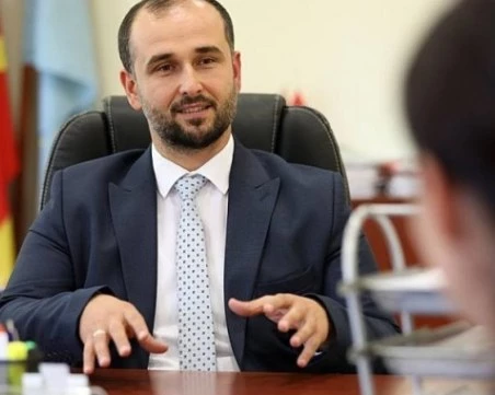 Северна Македония: Не е време да си променяме конституцията заради българите