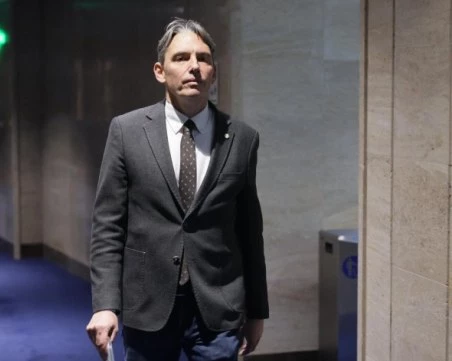 Васил Пандов от ПП-ДБ ще съди Слави Трифонов