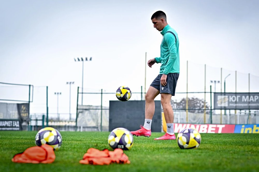 Ботев с последна тренировка преди мача с Черно море