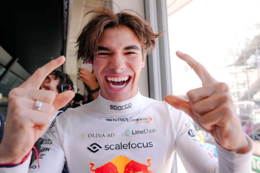 Никола Цолов се класира седми още в първата си квалификация във Формула 2