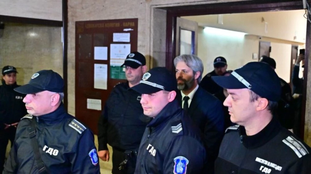 За 4 часа през нощта събраха 240 000 лева за гаранцията на варненския кмет