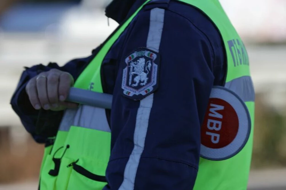 За ден глобиха над 3600 шофьора, полицията спипа 16 пияни и дрогирани зад волана за ден
