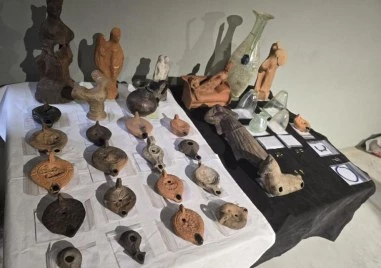 Над 1500 артефакта са открити при разкопките в античния град Хераклея Синтика СНИМКИ