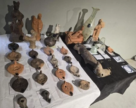 Над 1500 артефакта са открити при разкопките в античния град Хераклея Синтика СНИМКИ