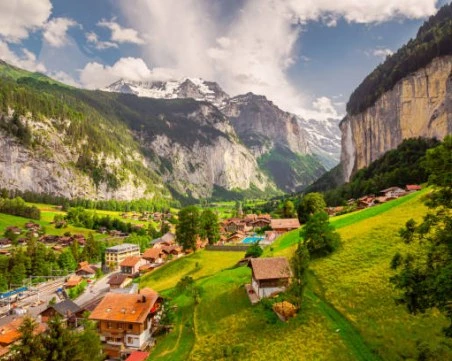 Швейцарското село, до което се стига само по въздух
