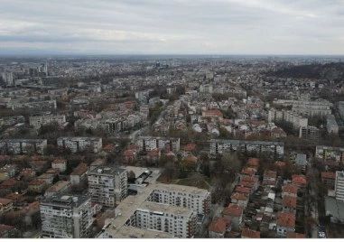 Забраняват топленето с дърва и въглища в Пловдив, общината предлага безплатна подмяна на старите уреди