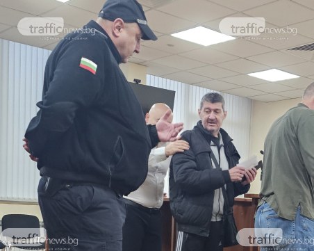 Безпрецедентен случай: Подсъдим застана мъртвопиян пред пловдивския съд, охрана го носи по стълбите
