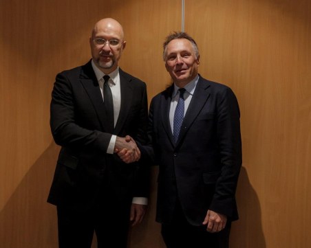 Украйна и Норвегия подписаха споразумение за съвместно производство на украински дронове