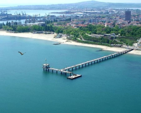 Жена загина, скачайки от моста в Бургас