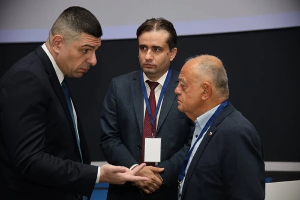 ДБ одобри споразумение за единна кандидатура на президентските избори през 2026 г.