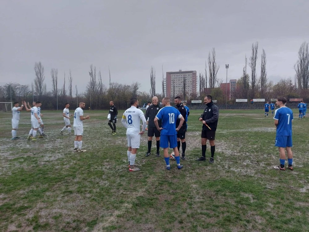Спартак падна тежко от Ямбол на ужасен терен в Пловдив