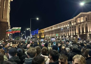 Недоволството в София продължава, полицията се опитва да неутрализира съмнителни хора