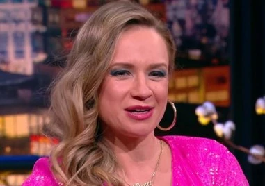 Певицата Лора Караджова стана майка за трети път