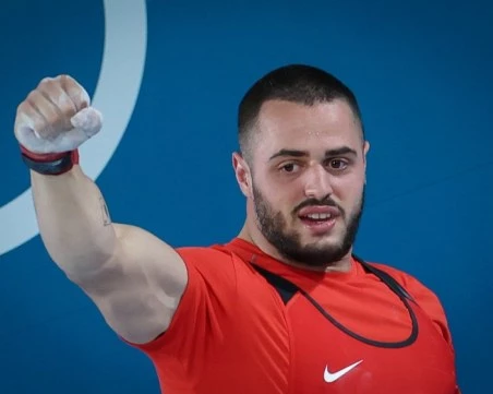 Карлос Насар остава в България, отказа оферти за милиони