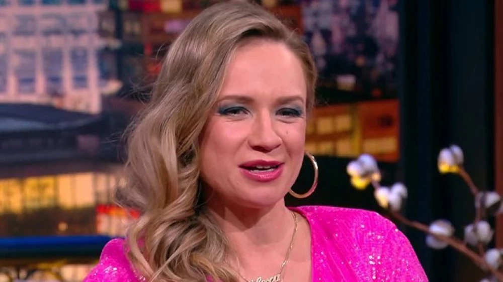 Певицата Лора Караджова стана майка за трети път