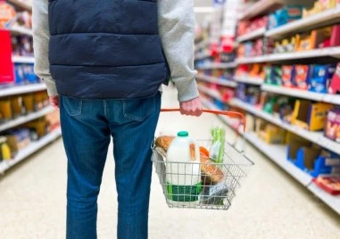 КЗК: Търговски вериги слагат до 135% надценка на хранителни стоки