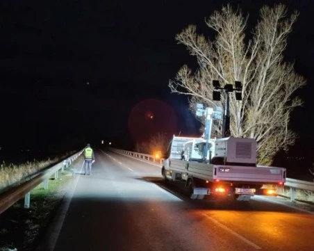 Експерти по пътна безопасност обследват Околовръстния път на Пловдив през нощта
