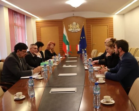 Министър Тахов и посланикът на Нидерландия обсъдиха приоритети в сектор „Земеделие