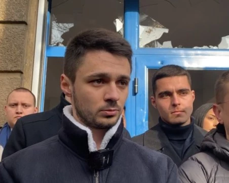 Младежи ГЕРБ-София: Да благодарим на МВР, няма как да се отговаря на агресията с агресия