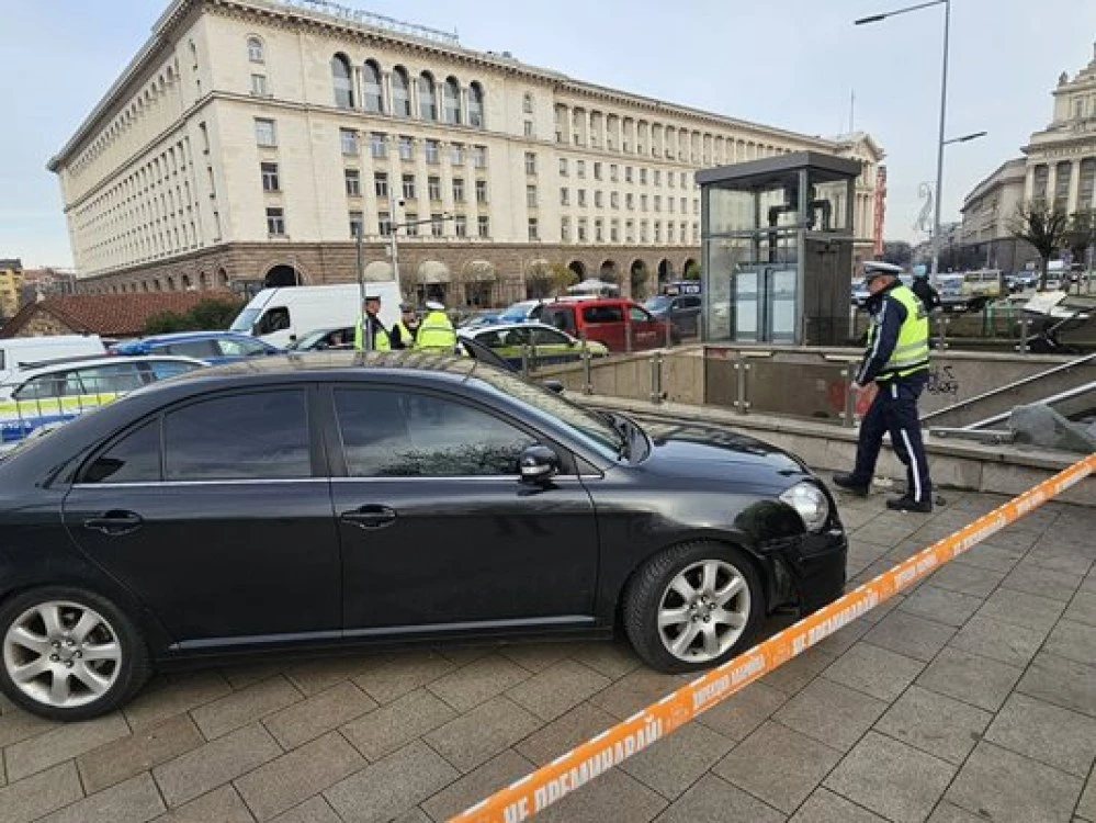 Служител на борда, разследващ тежки катастрофи, заби колата си край Шератон и почина