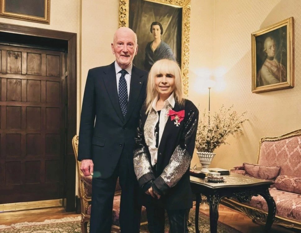 Симеон Сакскобургготски връчи на Лили Иванова специалния орден „Дамски кръст