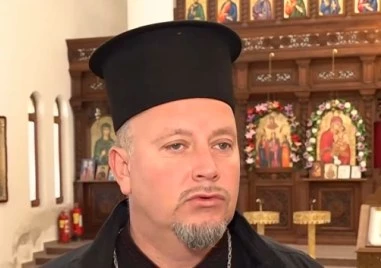 Разбиха нова църква в Пловдивско, задигнаха кутия с дарения