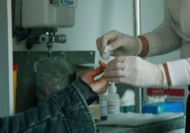 28 души са били диагностицирани с ХИВ инфекция от началото