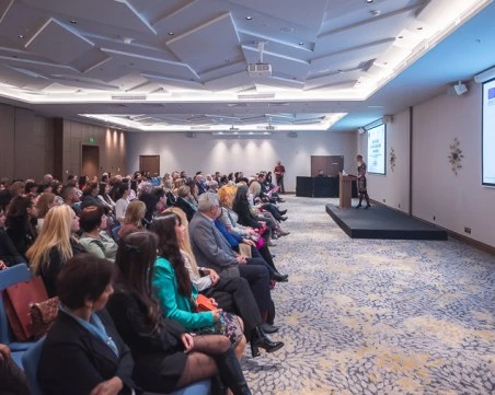 МУ–София показа научна мощ: 22 големи екипа и 270 учени представиха пробиви пред Европа