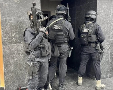 Под надзора на Европейската прокуратура ГДБОП и ДАНС удариха ДДС измамници, завлекли хазната с милиони