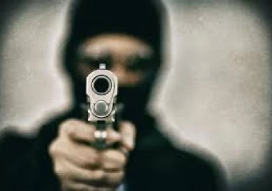 Една жена е загинала а друга е тежко ранена след