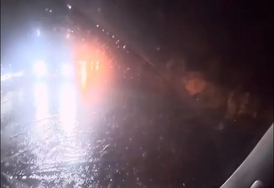 Пътят към Смолян под вода — шофьорите предупреждават за „мини язовир