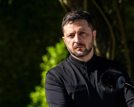 Зеленски търси нов началник на кабинета след оставката на Ермак