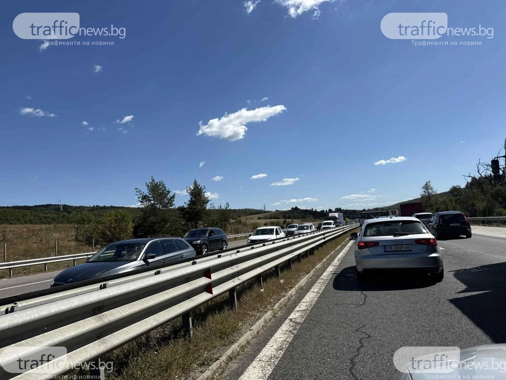 Катастрофа затруднява движението на АМ „Тракия