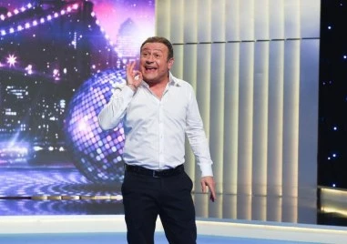 Актьорите Руси Чанев и Димитър Рачков станаха почетни граждани на