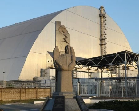 МААЕ: Защитният саркофаг на АЕЦ 