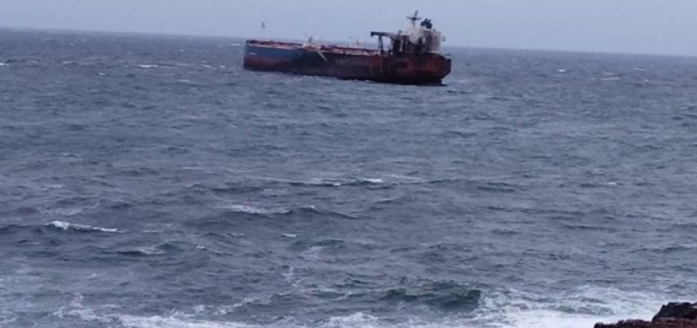 Заседналият край Ахтопол танкер е стабилизиран