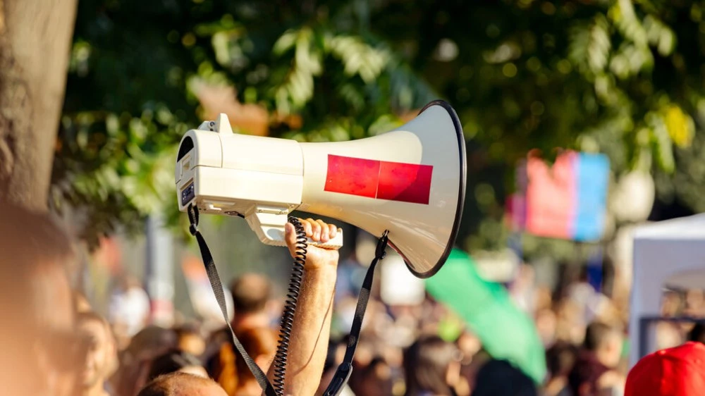 В два последователни дни ПП-ДБ и 