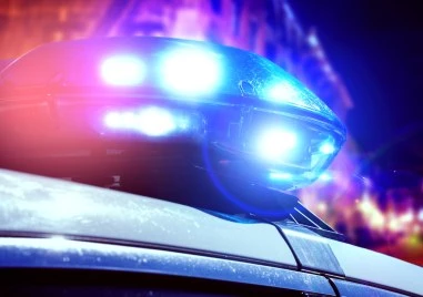 Двама души са задържани за побой извършен в събота вечер