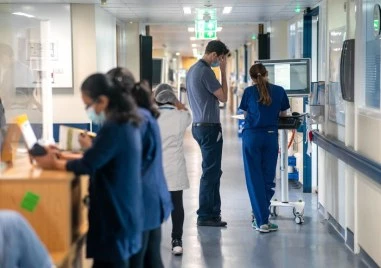 Грипният сезон във Великобритания подрани и се очаква да бъде най тежкият