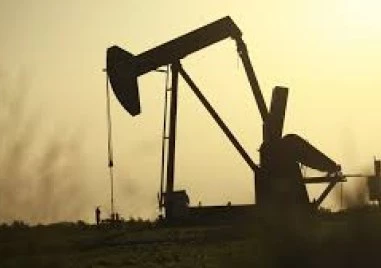 Цените на петрола продължават да се покачват